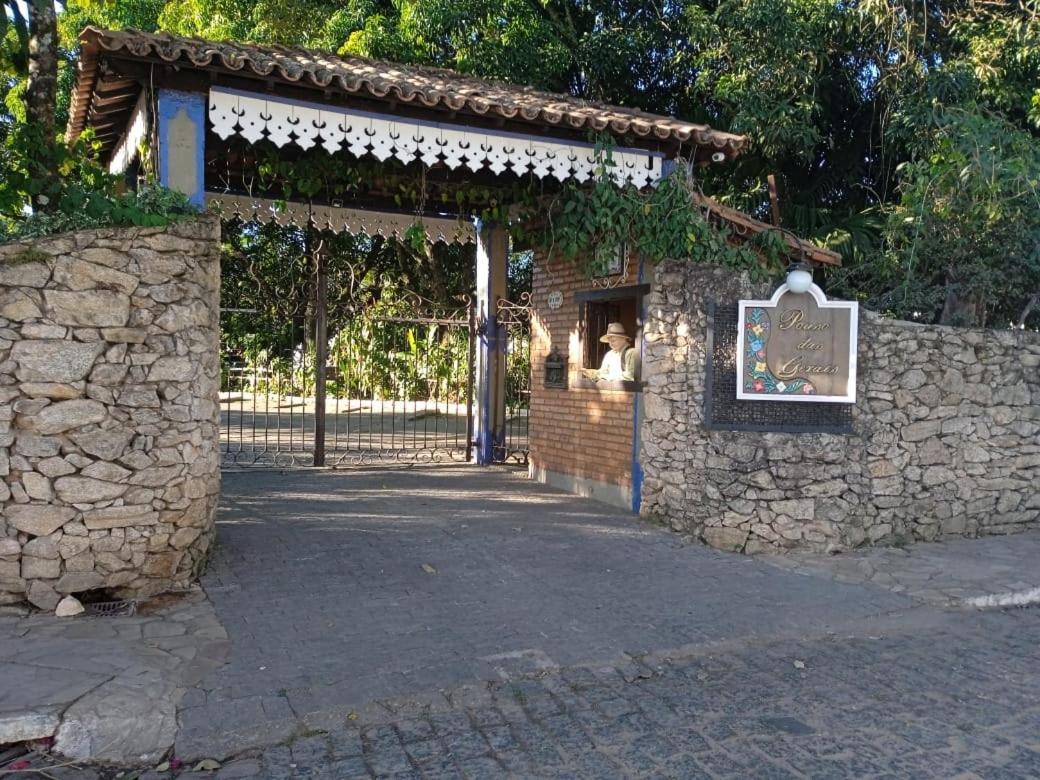 蒂拉登特斯 波索达斯吉拉斯旅馆酒店 外观 照片