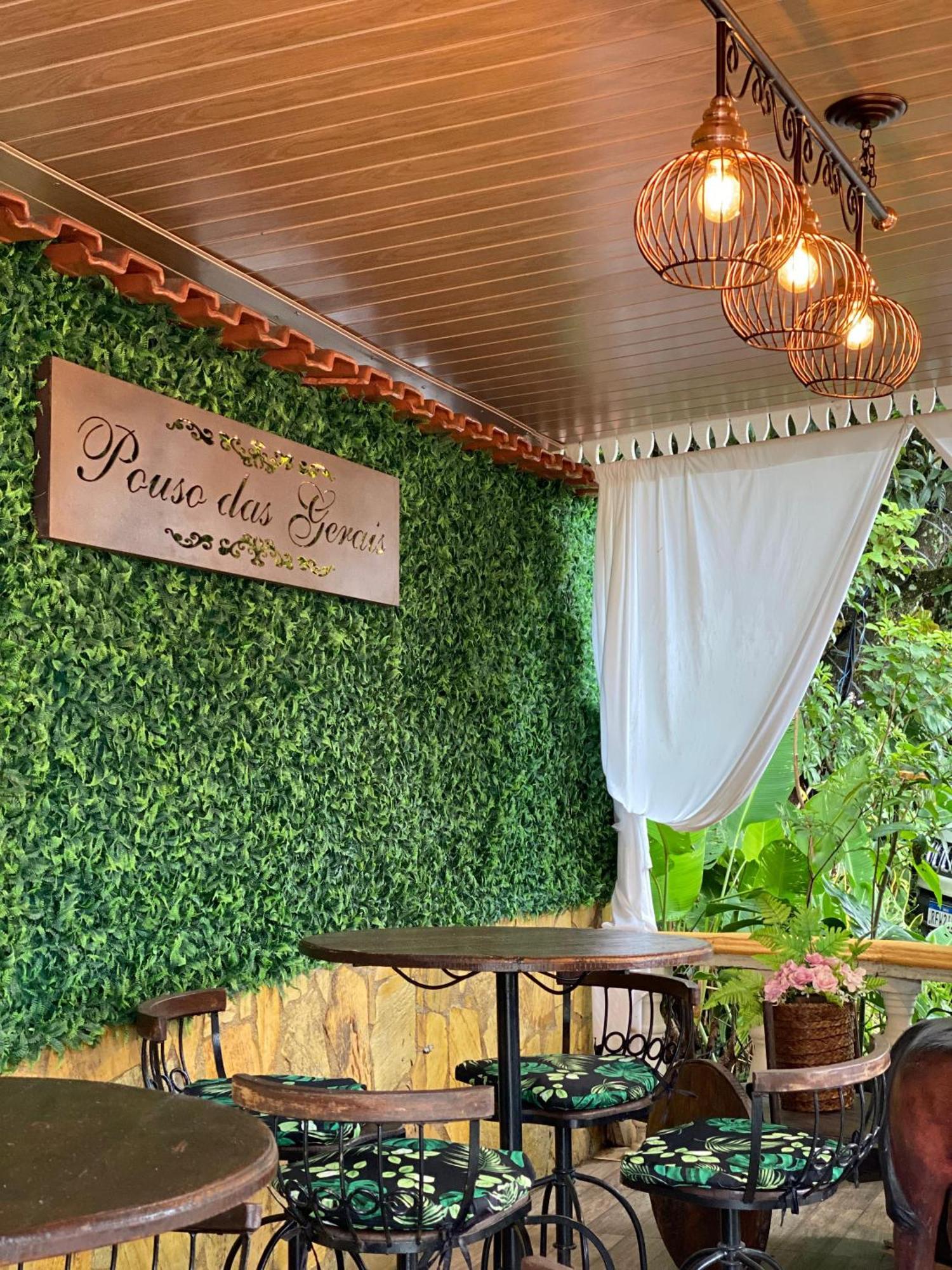 蒂拉登特斯 波索达斯吉拉斯旅馆酒店 外观 照片