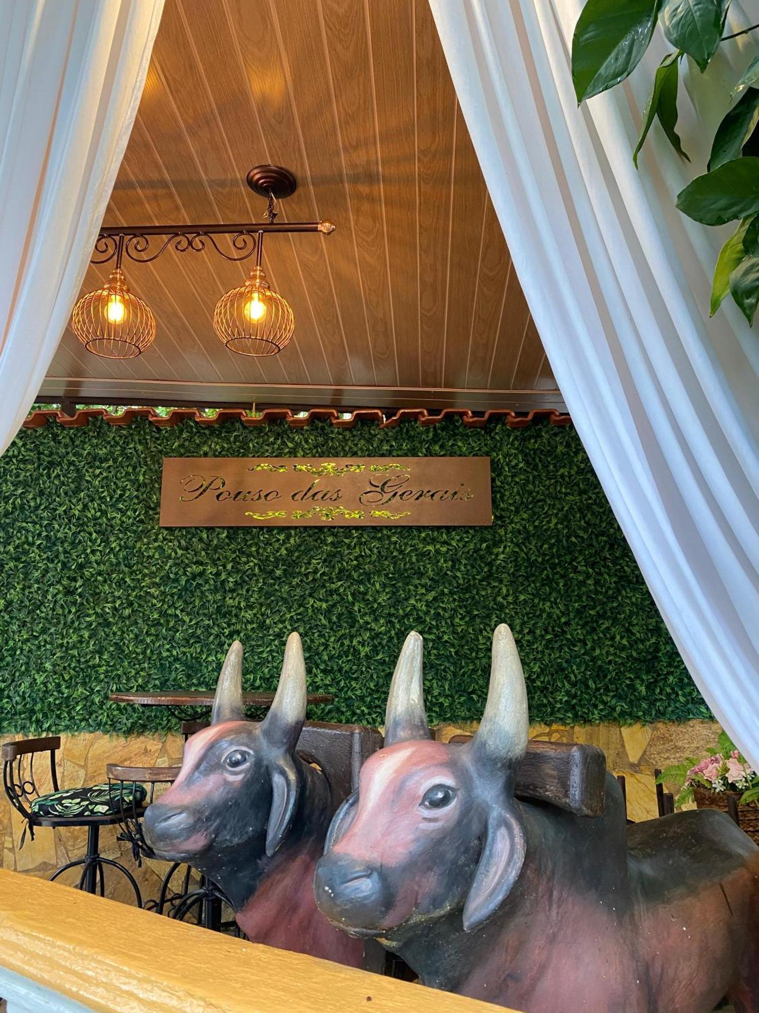 蒂拉登特斯 波索达斯吉拉斯旅馆酒店 外观 照片